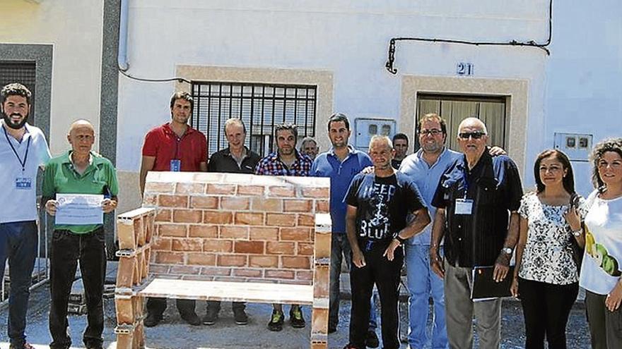 Trece cuadrillas participan en el concurso de albañilería