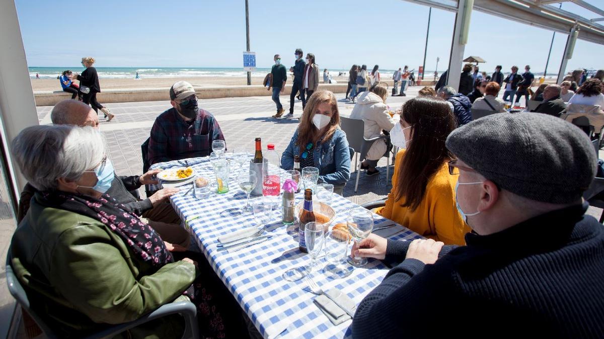 La Comunitat inicia su quinta semana con la incidencia por debajo de 50 casos