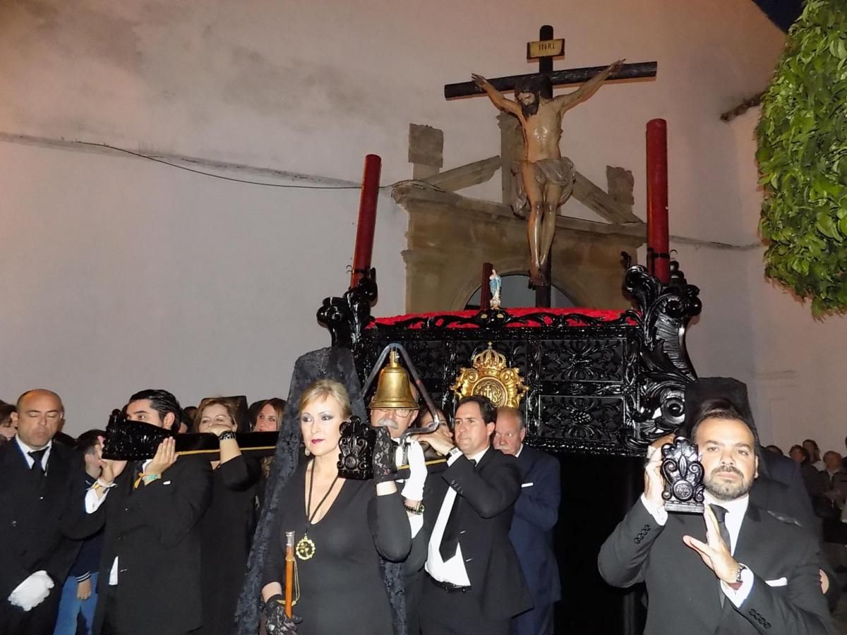 FOTOGALERÍA / Las jornada de Viernes Santo y Sábado de Gloria en la provincia