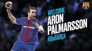 Aron Pálmerson, en el fotomontaje del Barça anunciando la incorporación al club.