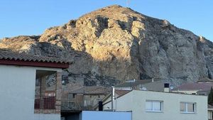 Demanen actuar d’urgència davant l’imminent despreniment d’una roca a Lleida