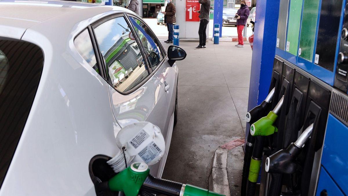 El precio de la gasolina y el diésel hoy, 18 de agosto de 2022
