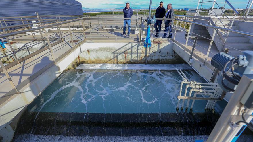 Instalaciones de la desaladora de Torrevieja.