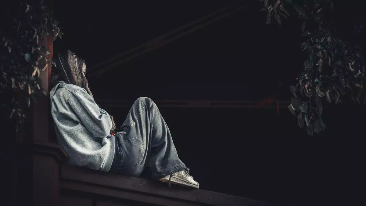 La soledad en la era digital: por qué nos sentimos más desconectados que nunca