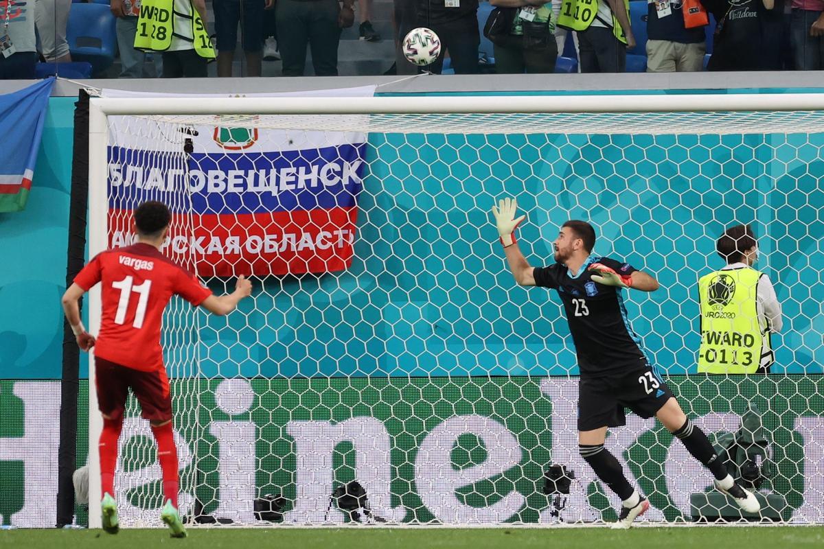 La tanda de penaltis del Suiza - España, en imágenes