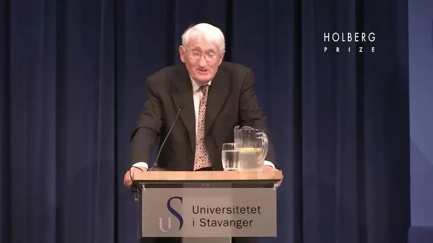 Muere el filósofo alemán Jürgen Habermas a los 96 años de edad