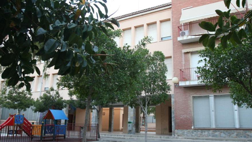 Los alumnos del Eugeni d&#039;Ors y Jaime Balmes de Elche regresan a las clases el jueves