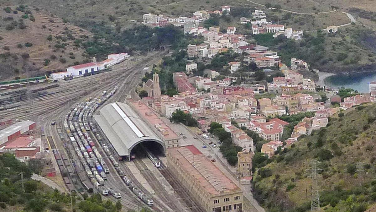 Visita general de Portbou.