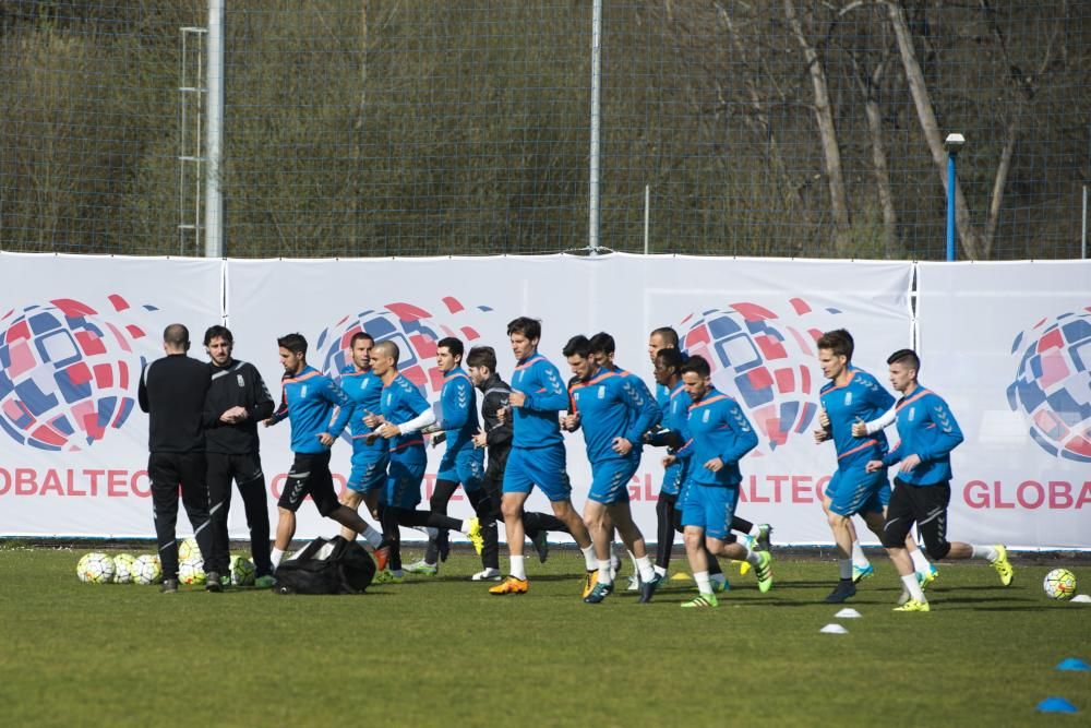 Generelo dirige su primer entrenamiento del Real Oviedo