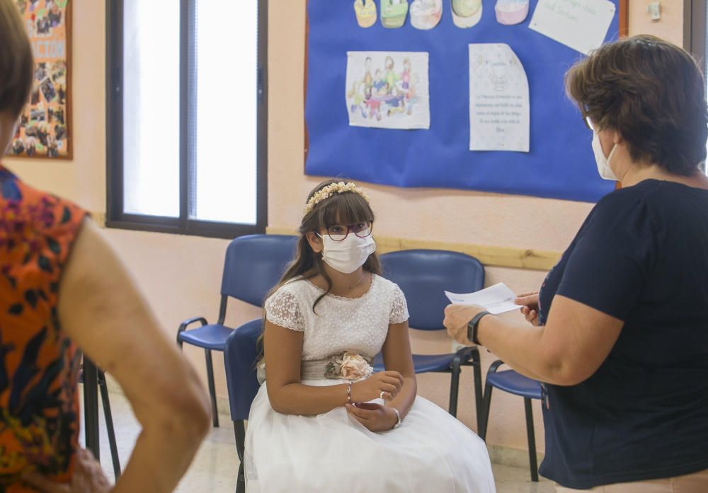 Las celebraciones más tradicionales adaptan sus ceremonias con medidas sanitarias frete al covid.