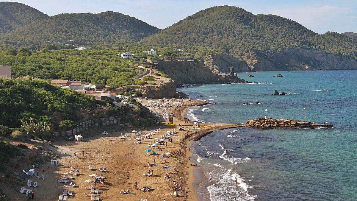 Imagen de archivo de la playa de es Figueral. | J.A.RIERA