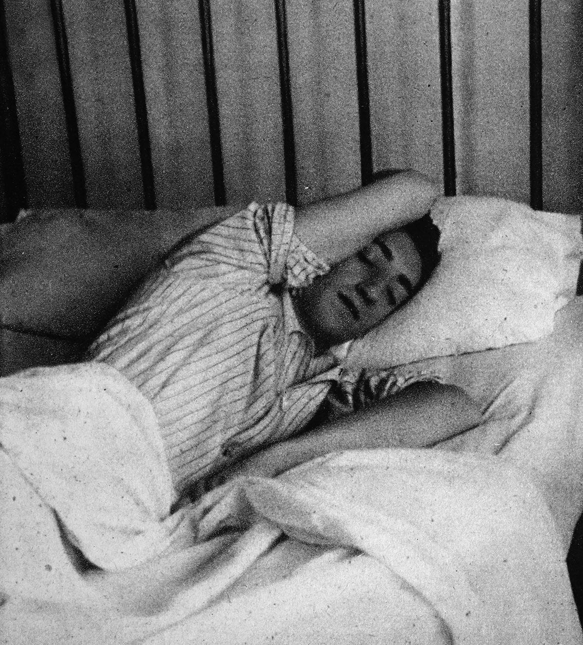 Descansando en su hotel antes de un festejo