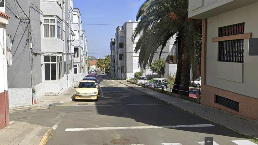 Santa Brígida reasfalta siete vías en el casco y en el barrio de El Monte