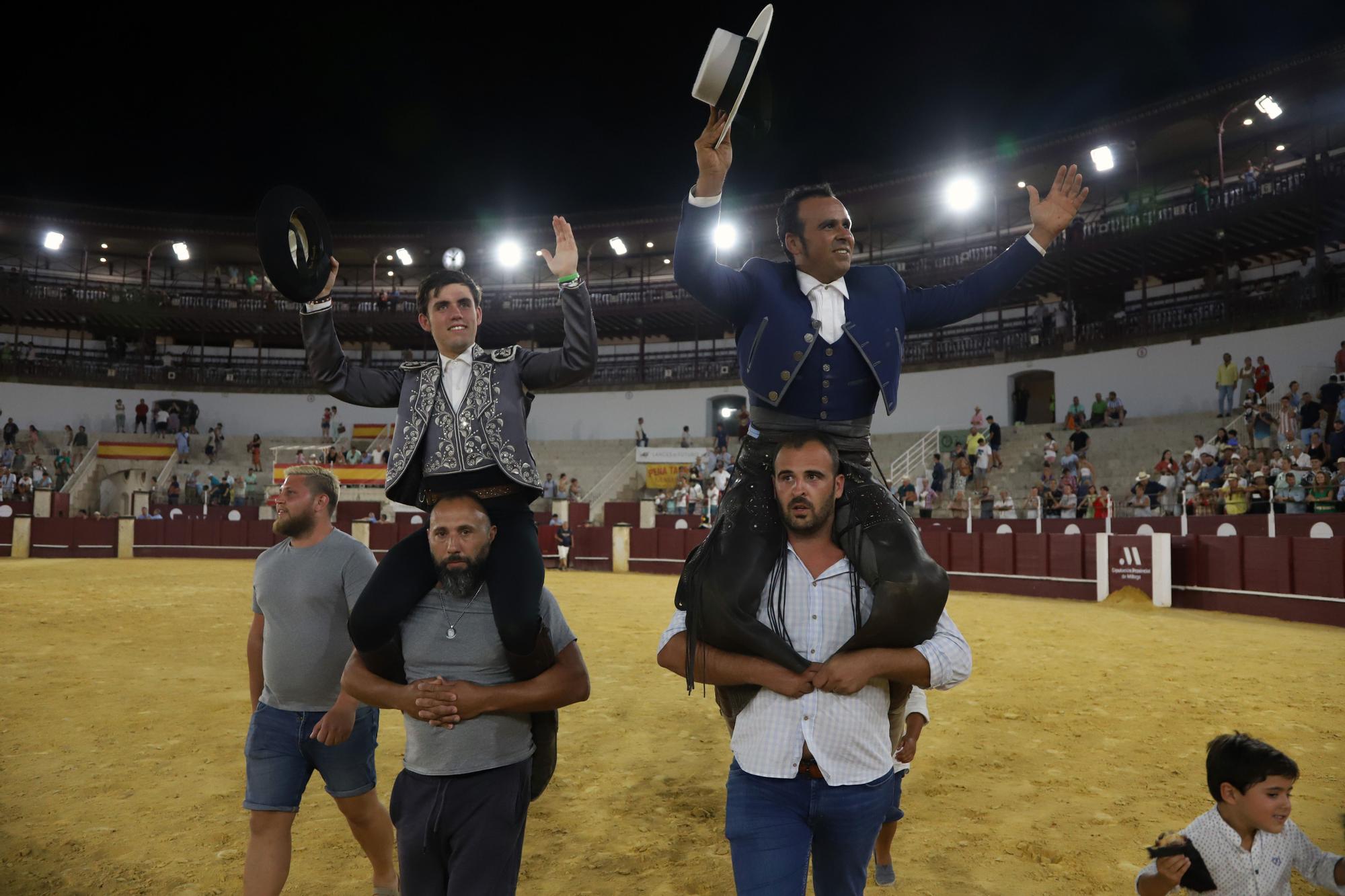 Rejones en la Feria de Málaga: Guillermo Hermoso y Ferrer Martín, doble Puerta Grande en Málaga