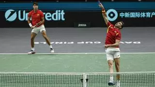 Copa Davis | Pierre-Hugues Herbert y Edouard Roger Vasselin - Marcel Granollers y Carlos Alcaraz, en directo