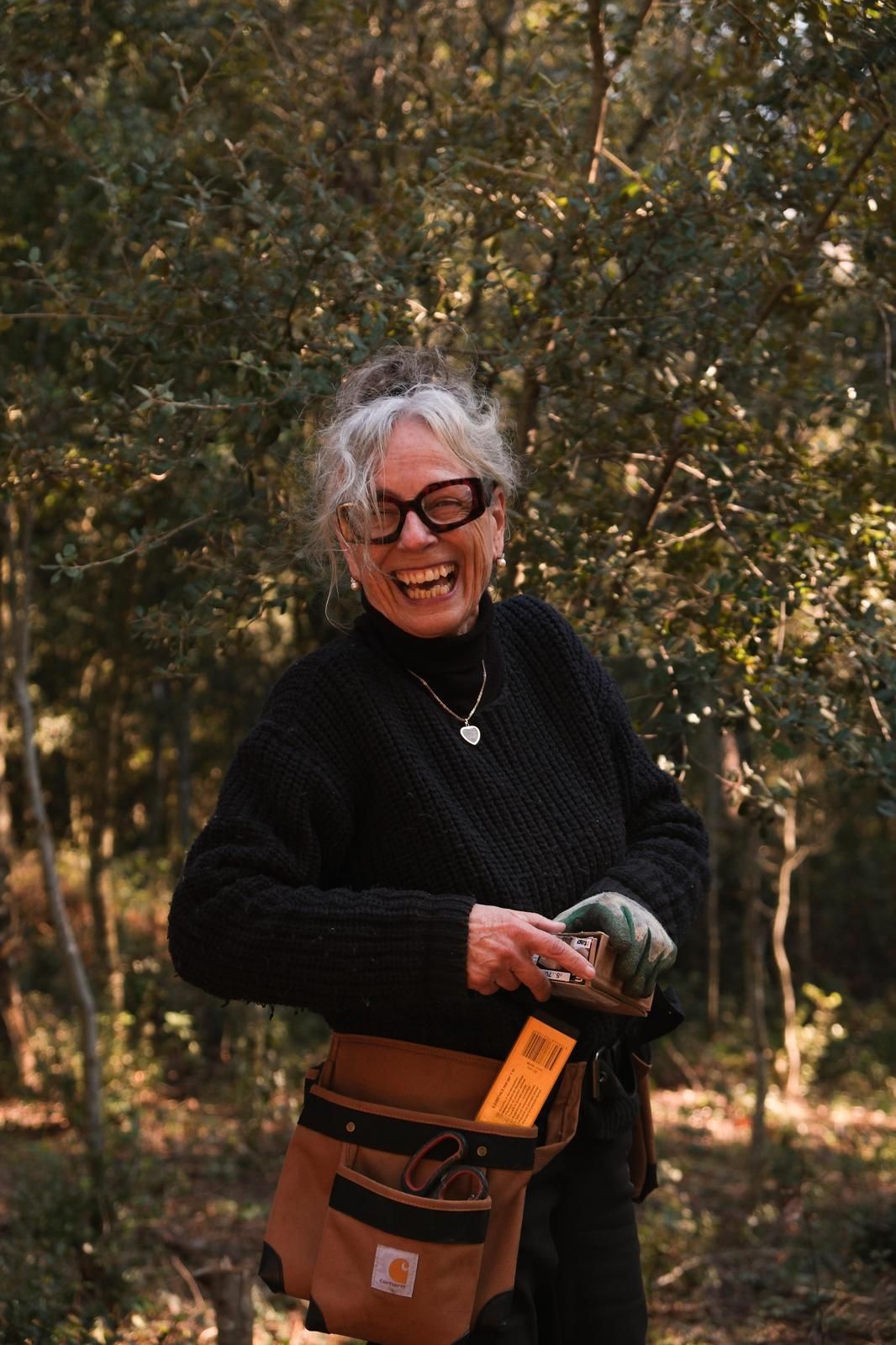 Setanta anys i fa cabanes amb les pròpies mans