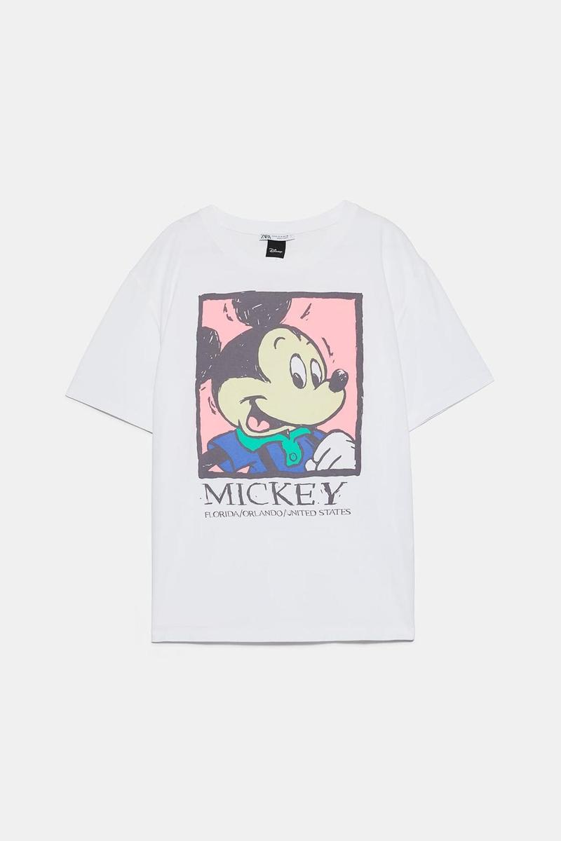 Camiseta de Mickey Mouse de Zara. (Precio: 15, 95 euros)