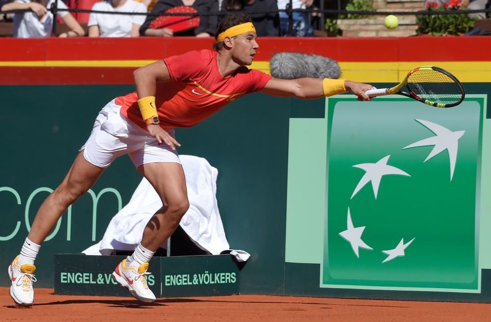 Copa Davis: Rafa Nadal - Alexander Zverev. AFP PHOTO / JOSE JORDAN