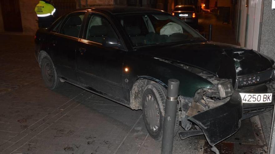 Se empotra en un edificio al conducir bebido