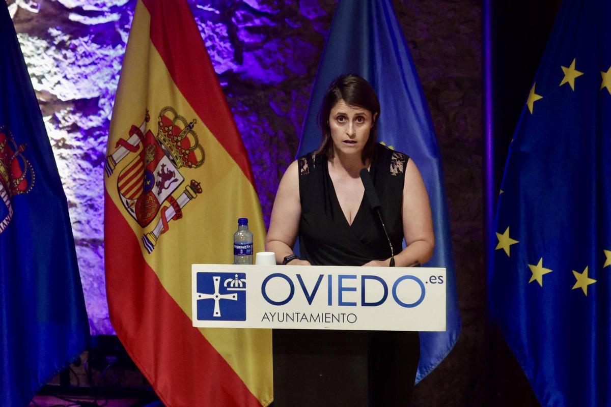 EN IMÁGENES: La familia del balonmano asturiano saca músculo en una multitudinaria gala