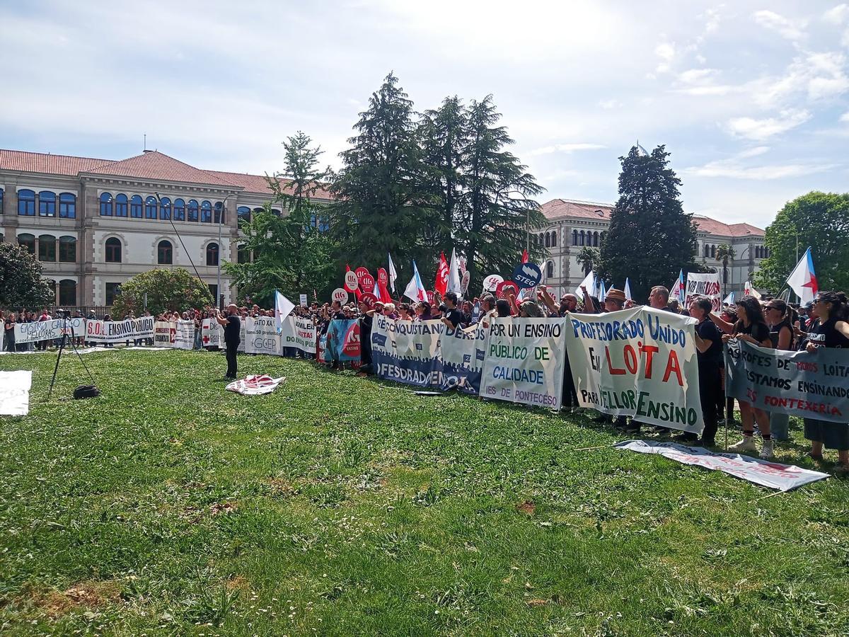 Huelga y concentración en Santiago de Compostela de la comunidad educativa gallega el pasado martes