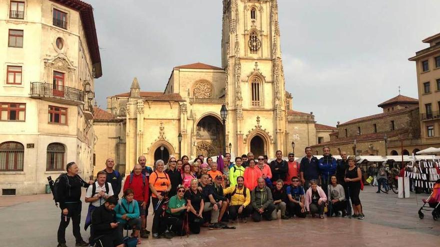 Los pravianos caminan hasta Oviedo como hizo Alfonso II