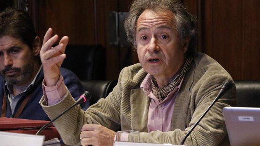 L&#039;advocat de SOS Costa Brava, Eduard de Ribot Molinet, en la seva compareixença a la comissió de Territori  avui