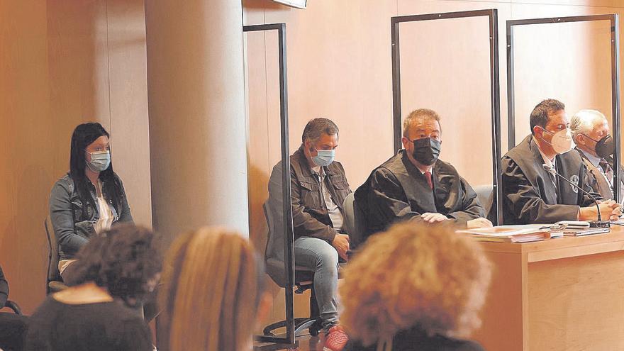El acusado del crimen del garaje de La Felguera: &quot;Quiero pedir perdón a la familia y a la madre, en aquel momento no tenía la cabeza bien situada&quot;
