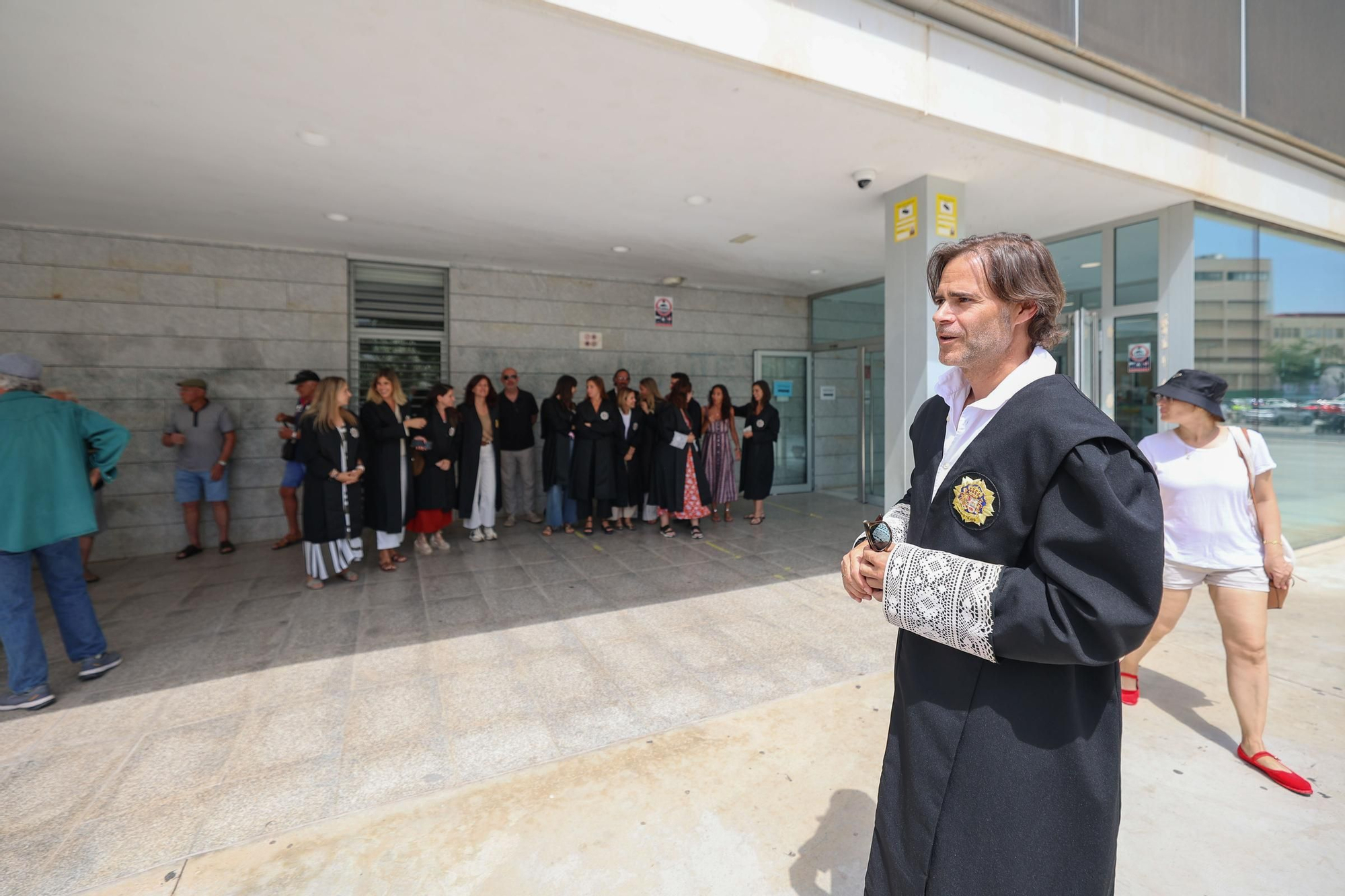 Todas las imágenes de la protesta de jueces en Ibiza