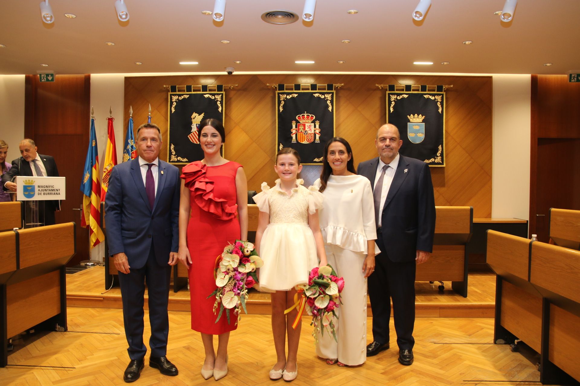 Las imágenes de la elección de las reinas falleras de Burriana