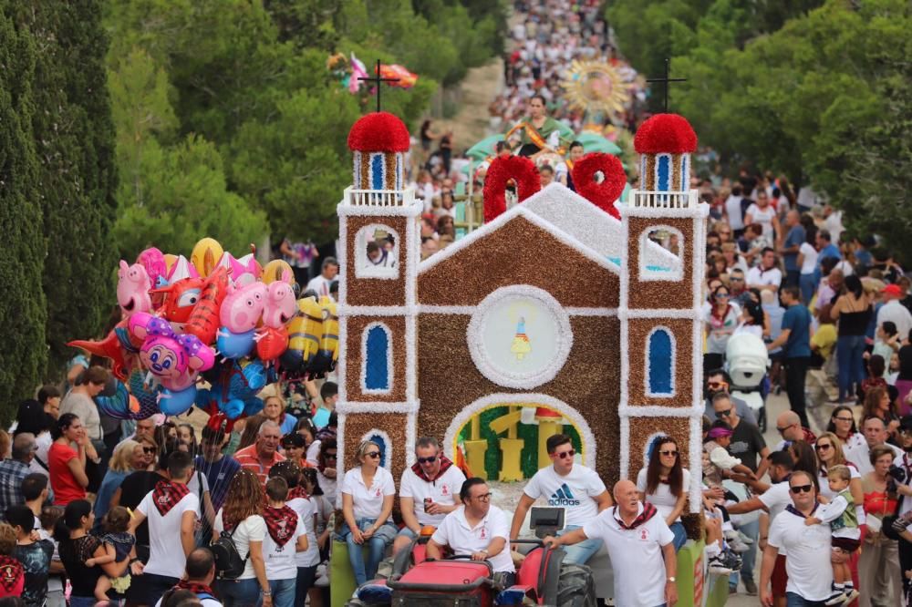 Benejúzar vive su día grande con la celebración de la festividad de la Virgen del Pilar