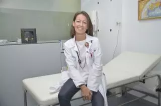 Rosario García Campelo: “Educar en salud es clave para disminuir las cifras del cáncer”