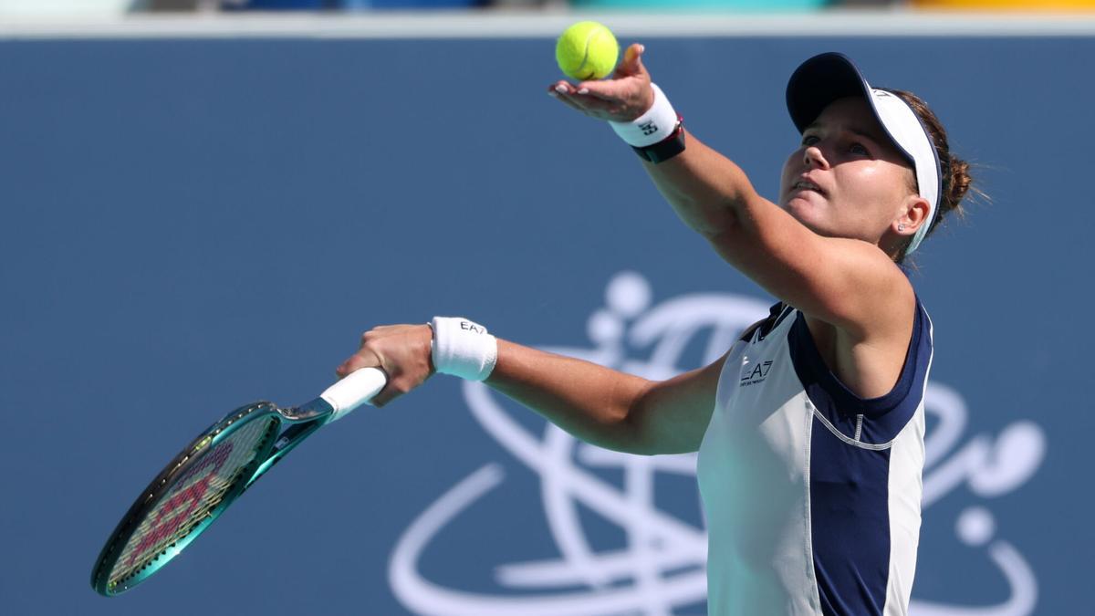 Kudermetova durante el WTA de Abu Dabi