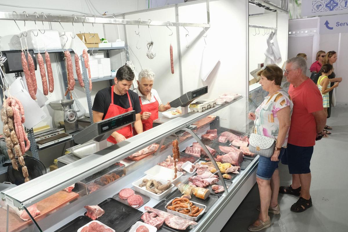 Así es El Mercat del Poble, las nuevas instalaciones provisionales del Mercado de Novelda Así es El Mercat del Poble, las nuevas instalaciones provisionales del Mercado de Novelda