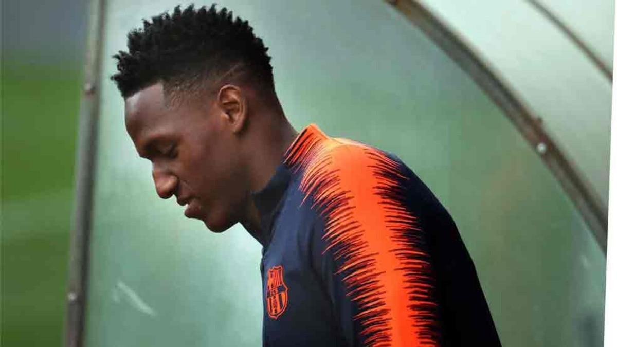 Yerry Mina no jugó ante la Roma