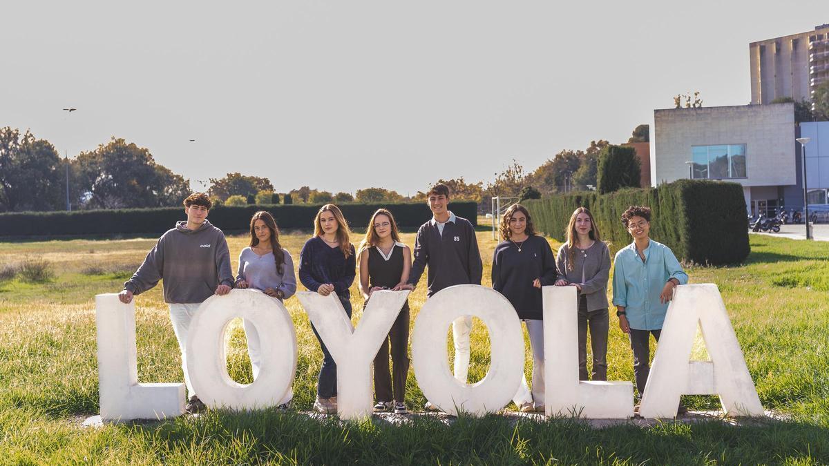 Loyola ofrece una experiencia centrada en la excelencia, la internacionalización y el acompañamiento personalizado.