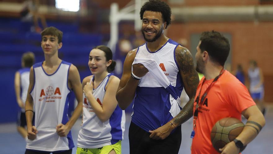 El campus de tecnificación de baloncesto de Margaritas, en imágenes