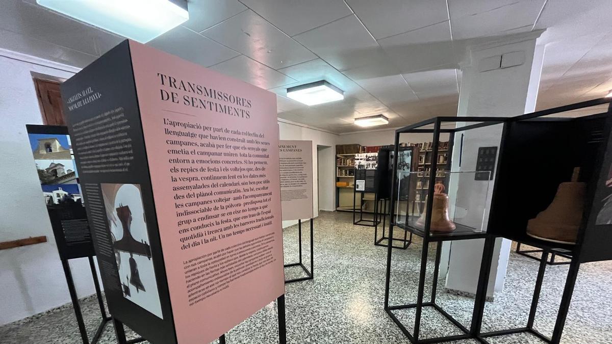 L'ETNO muestra en Caudete de las Fuentes el valor patrimonial y social de las campanas en la cultura valenciana.