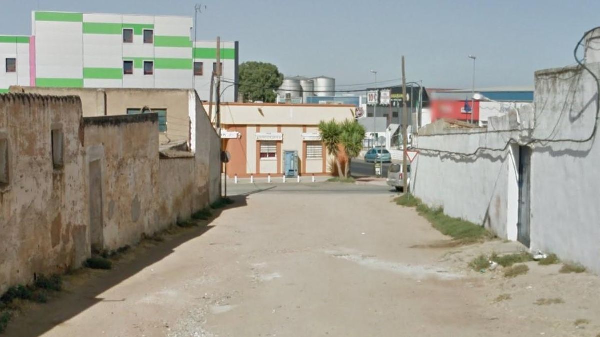 Panorámica de la calle Tajo que baja hasta la cafetería Bar San Marcos.