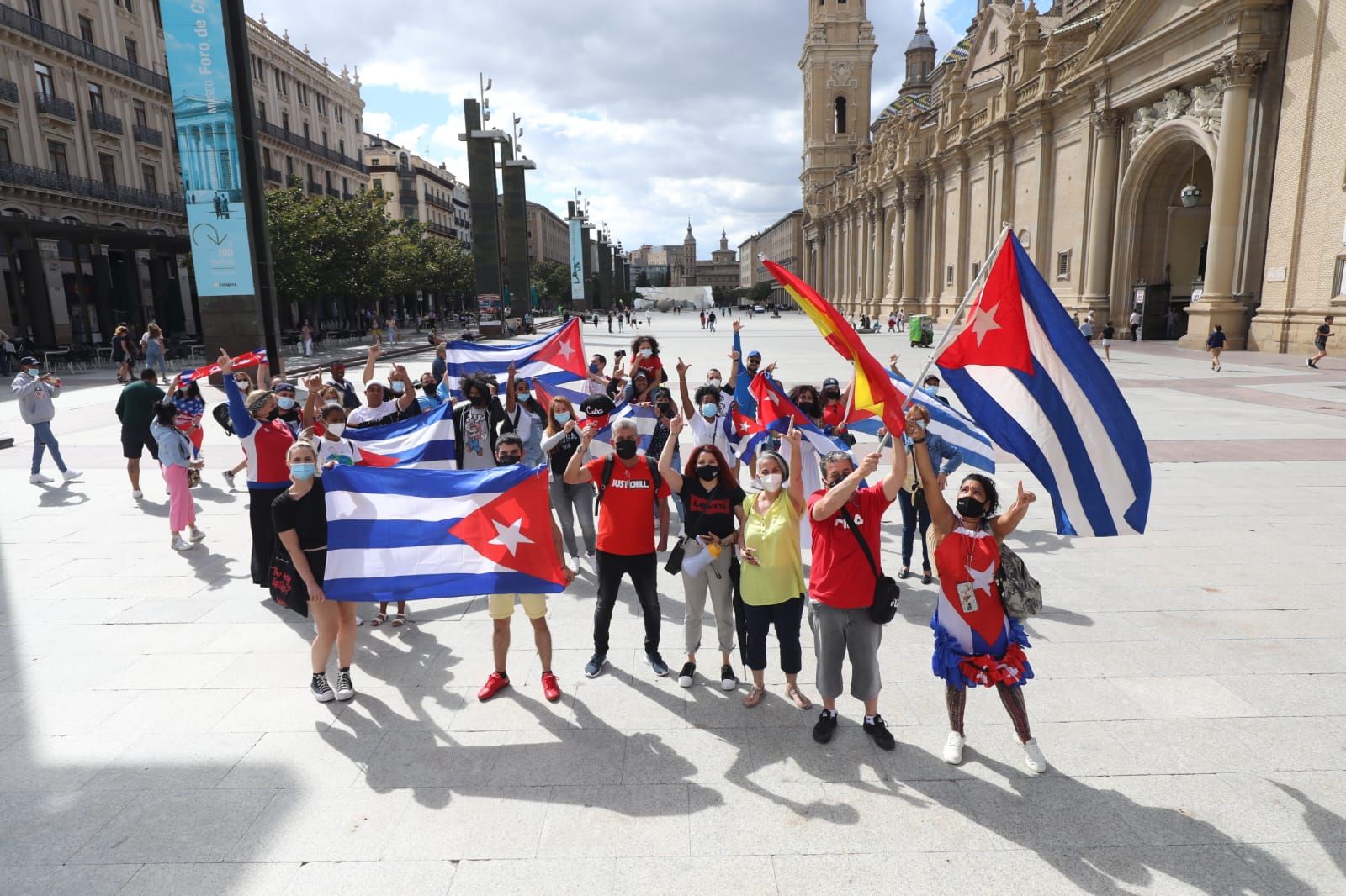 La comunidad cubana de Zaragoza se manifiesta a raíz las protestas en el país