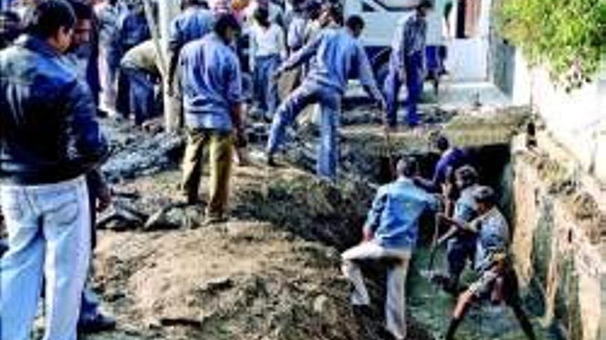 El hallazgo de 16 cadáveres de niños conmociona a la India
