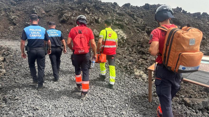 Rescatan a más de 35 grados de calor y sin agua a una senderista en Lanzarote