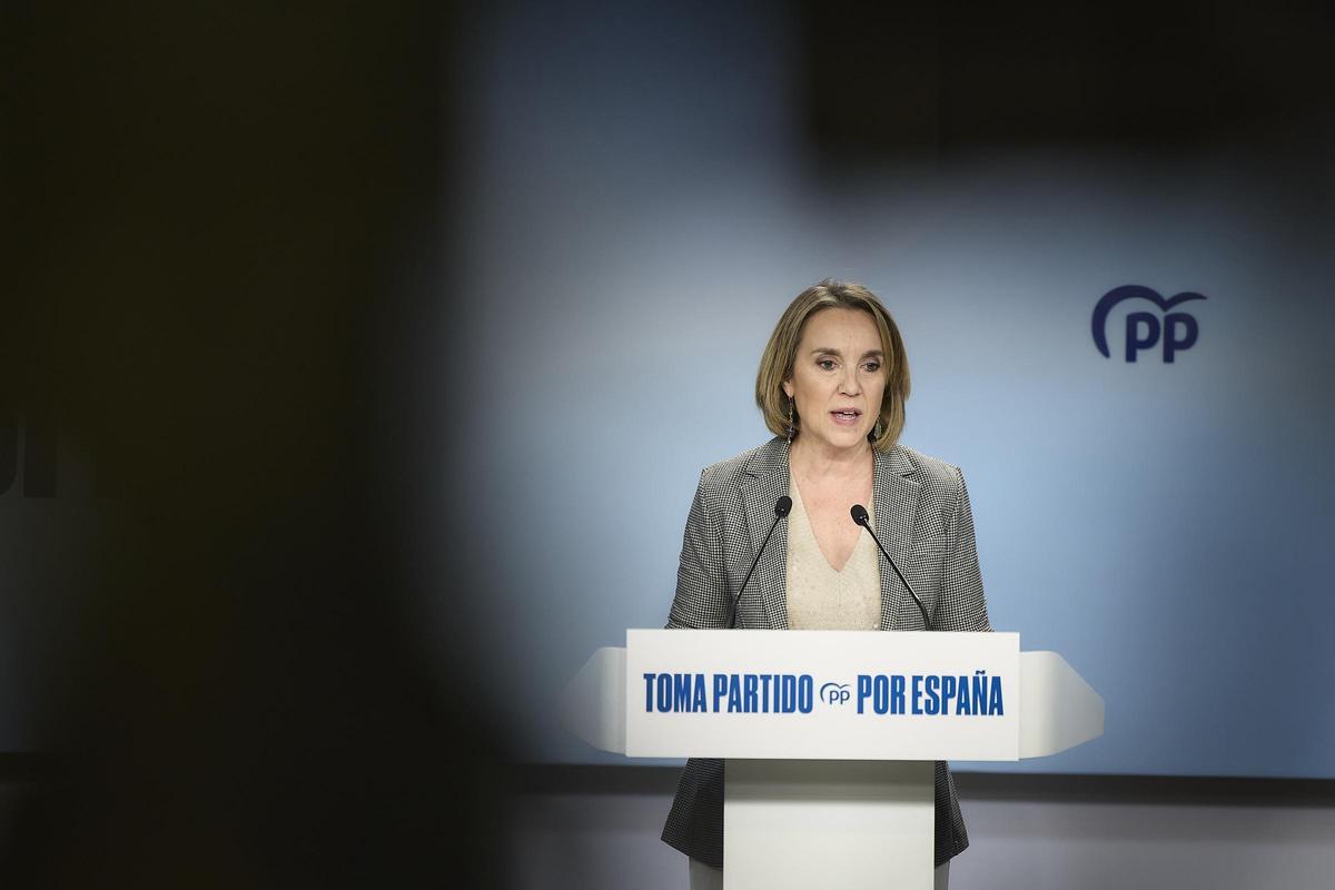 La vicesecretaria de Regeneración del Partido Popular, Cuca Gamarra, durante una rueda de prensa