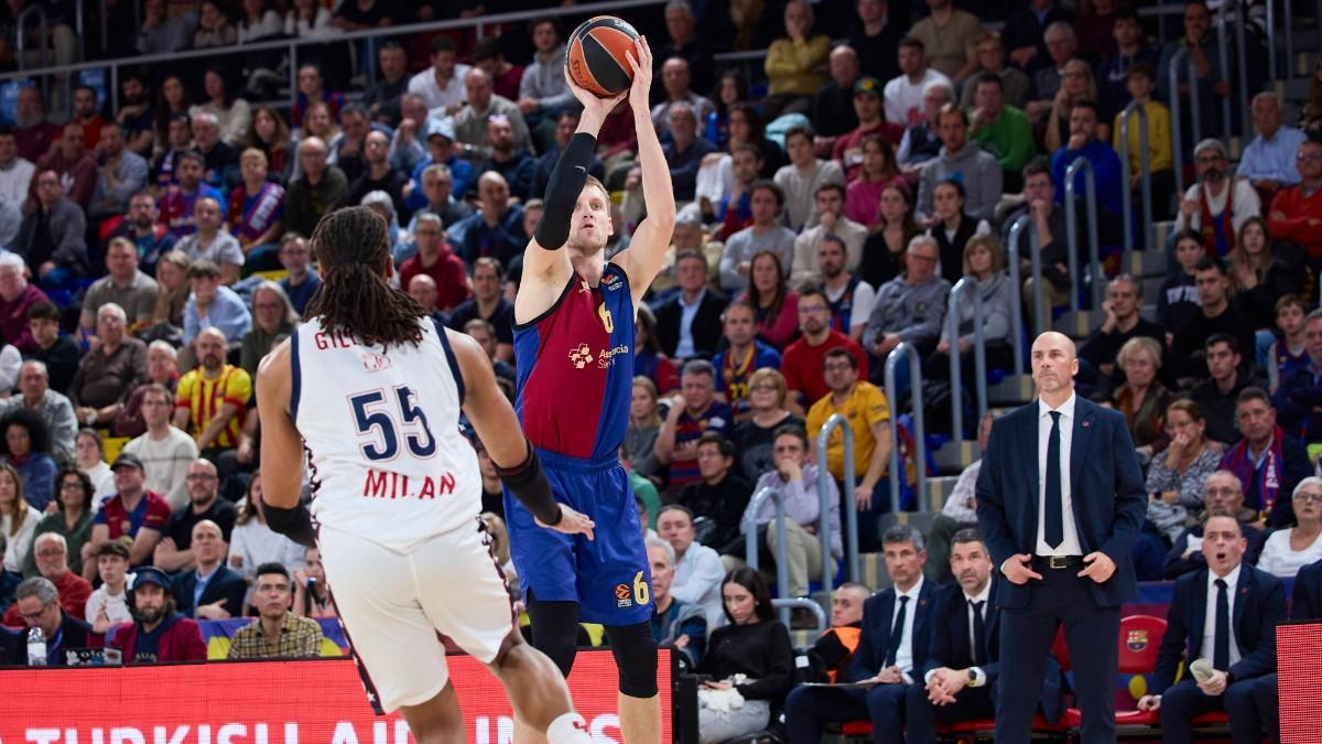 Jan Vesely, en el partido de Euroliga ante Olimpia Milano