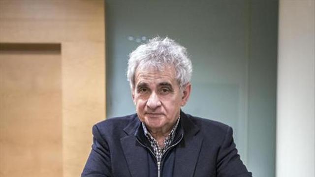 «A mí me ha tocado vivir entre el mito y la realidad»