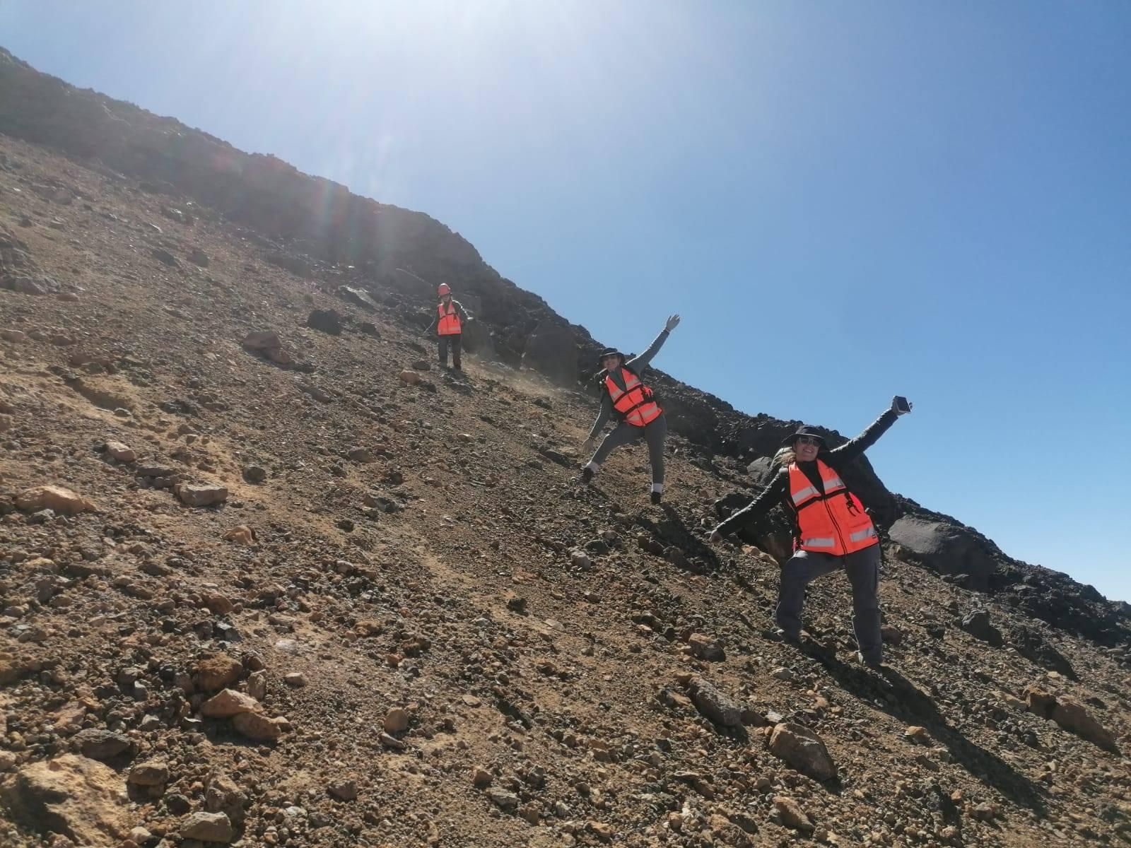 Tareas de medición en el volcán Teide