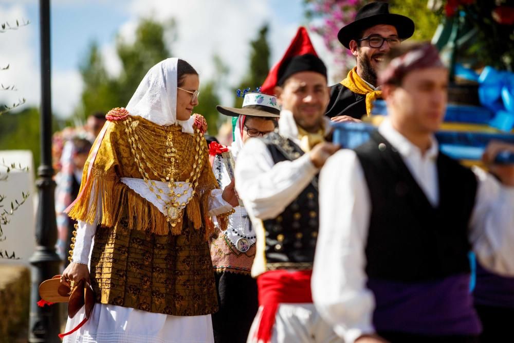 Sant Rafel vivió ayer el día de su patrón fiel a la tradición