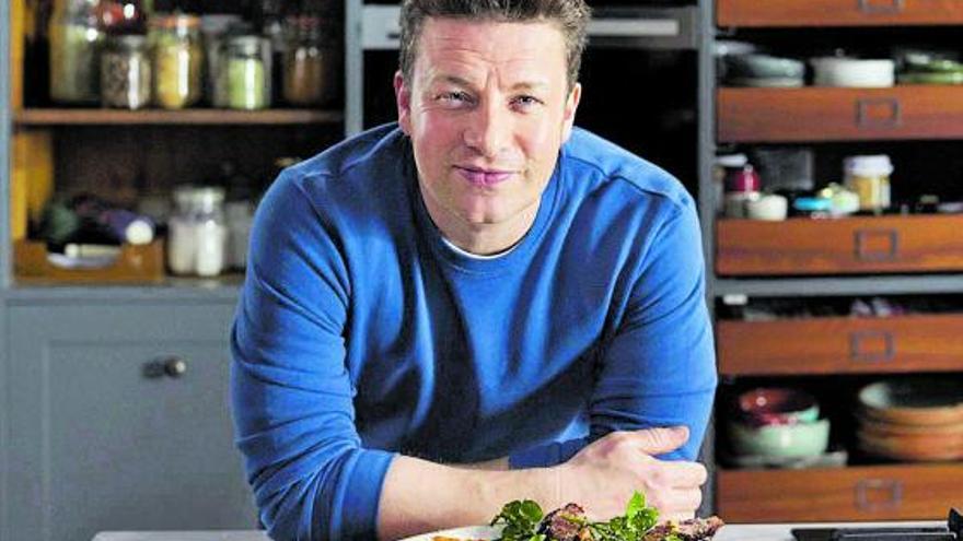 Jamie Oliver, criticado por sus platos para pobres