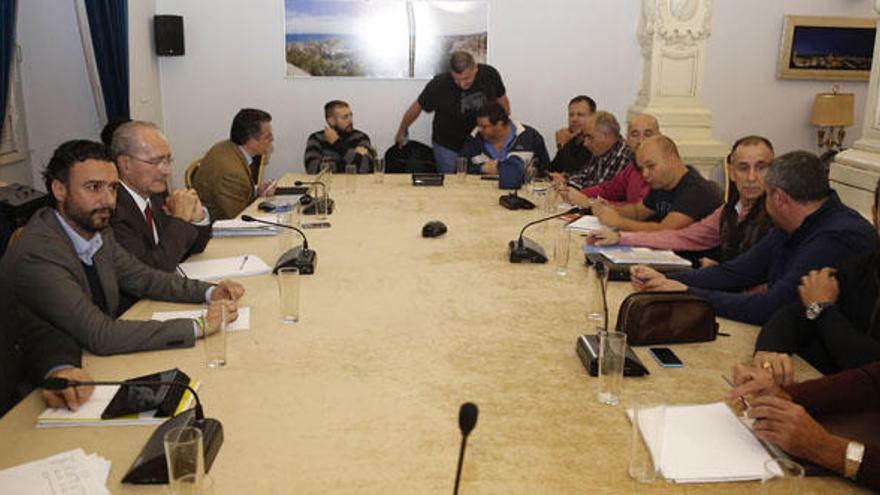 Instantes previos al inicio de la reunión en el Ayuntamiento.