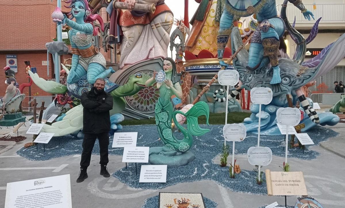 Ben Mansoir, vigilante de la falla Màrtirs de Gandia, campeona de la sección especial 2026